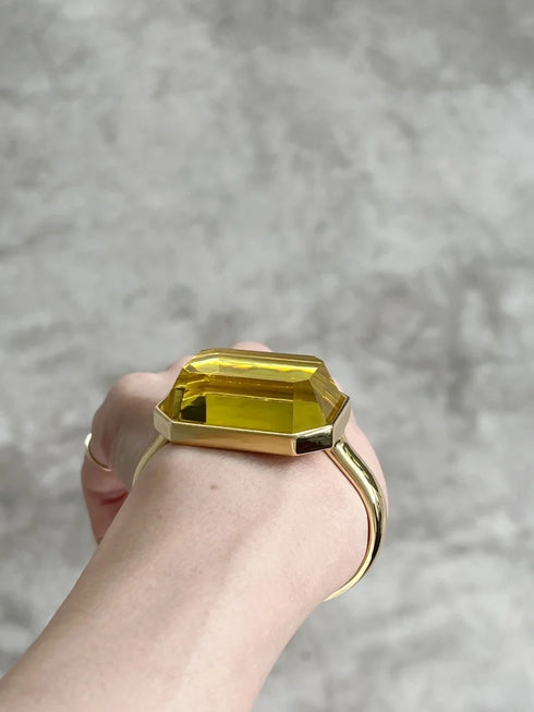 Eme bangle